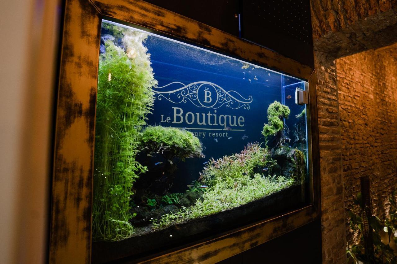 Le Boutique Luxury Rooms Diffused In Historic Center فيوميتشينو المظهر الخارجي الصورة