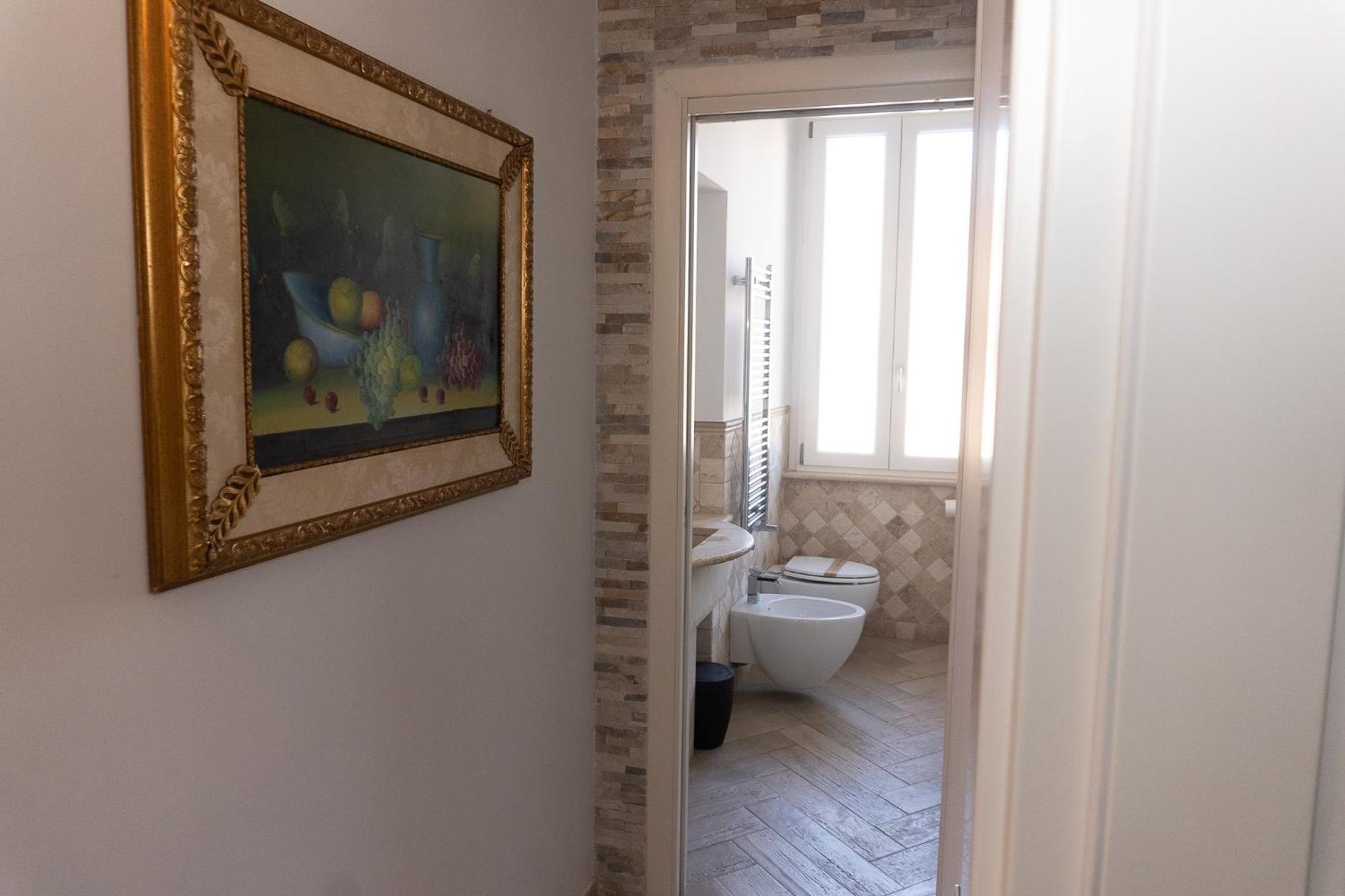 Le Boutique Luxury Rooms Diffused In Historic Center فيوميتشينو المظهر الخارجي الصورة
