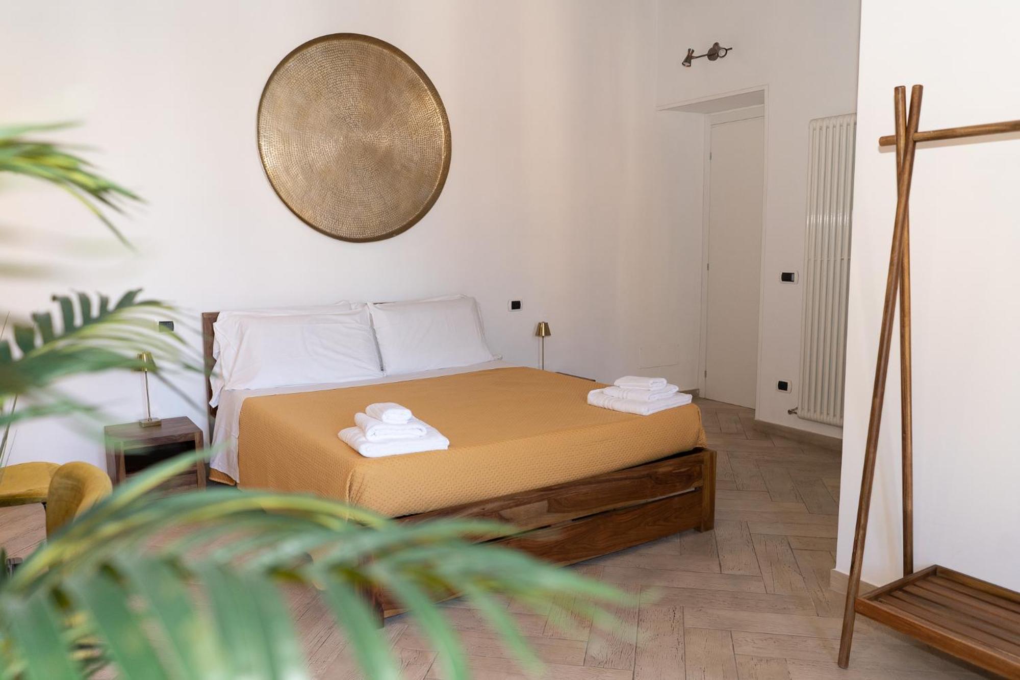 Le Boutique Luxury Rooms Diffused In Historic Center فيوميتشينو المظهر الخارجي الصورة