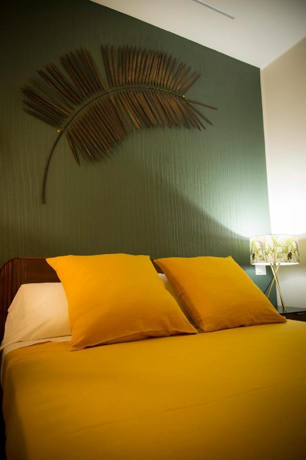 Le Boutique Luxury Rooms Diffused In Historic Center فيوميتشينو المظهر الخارجي الصورة