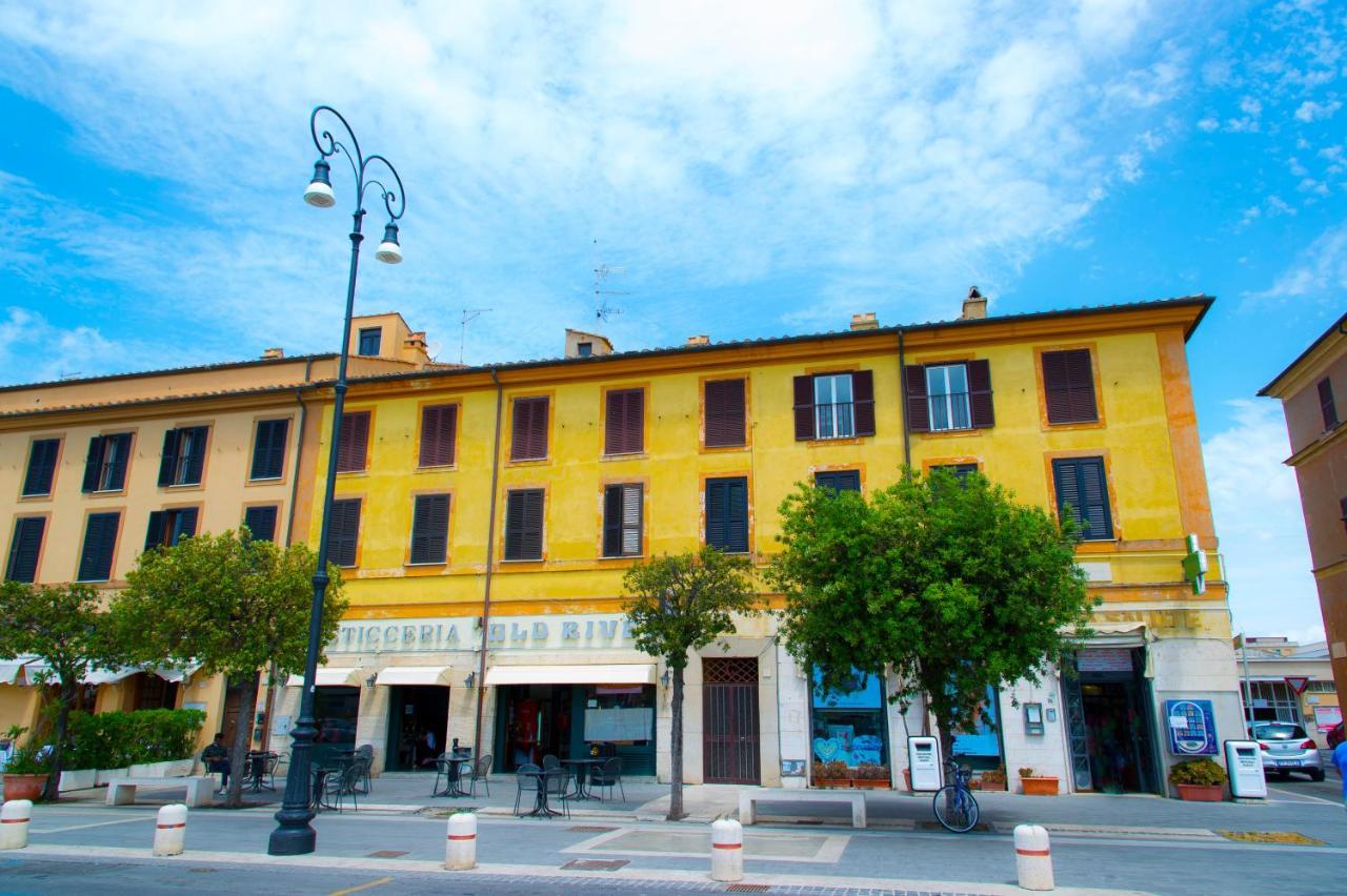 Le Boutique Luxury Rooms Diffused In Historic Center فيوميتشينو المظهر الخارجي الصورة