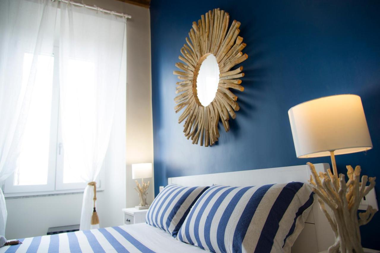 Le Boutique Luxury Rooms Diffused In Historic Center فيوميتشينو المظهر الخارجي الصورة