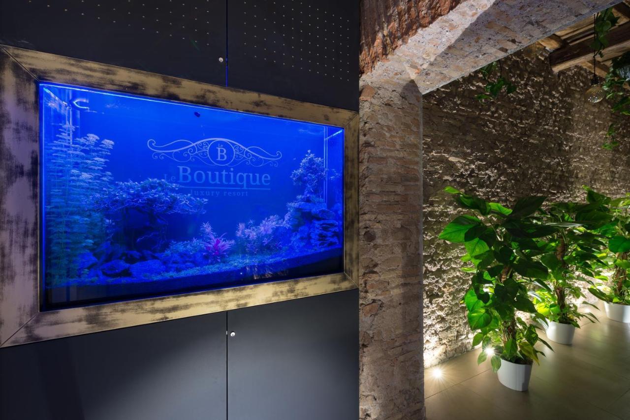 Le Boutique Luxury Rooms Diffused In Historic Center فيوميتشينو المظهر الخارجي الصورة